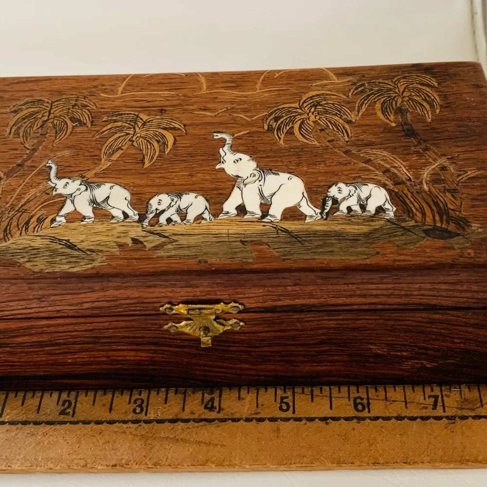 Wooden box